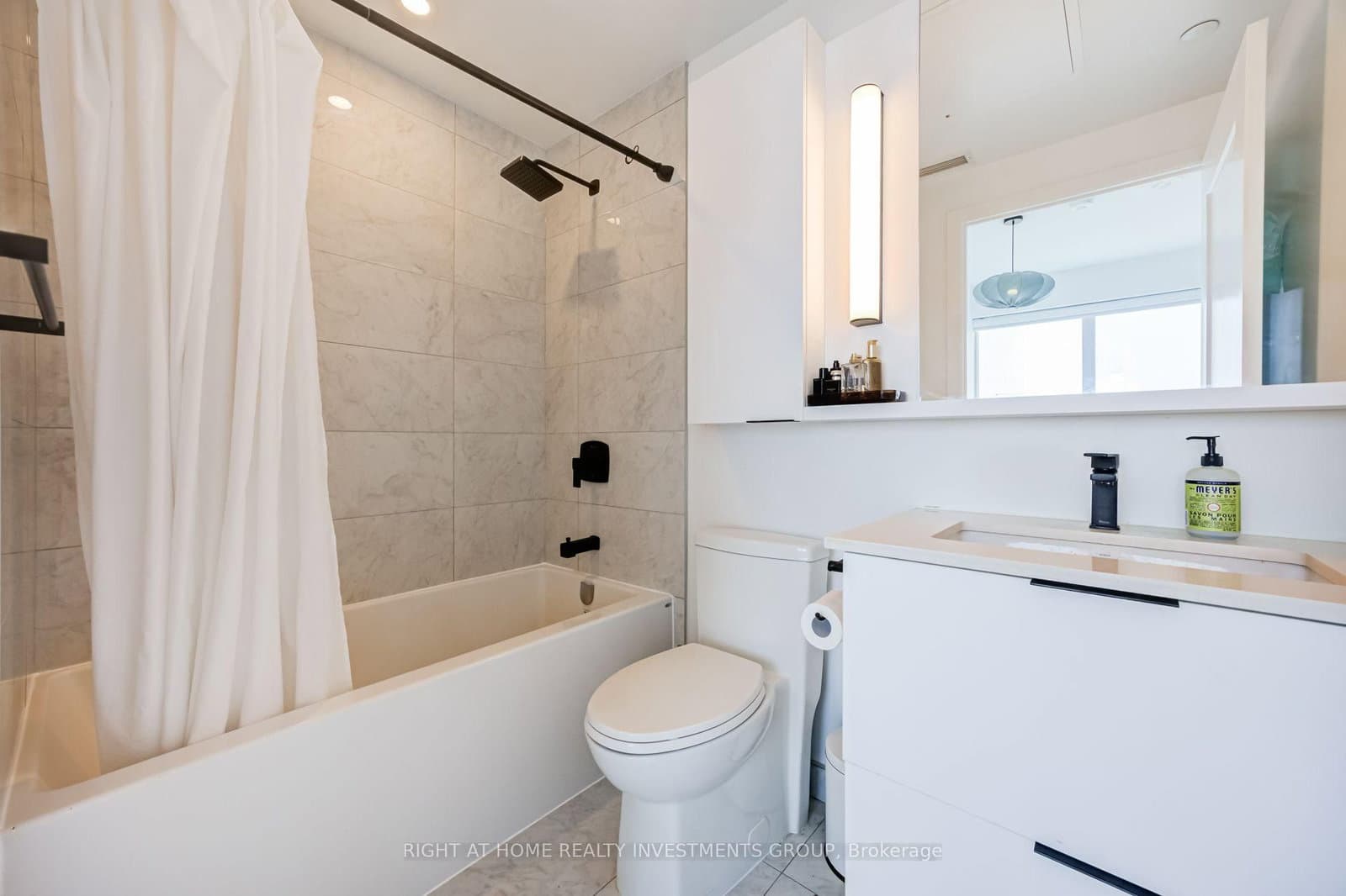 5 Defries Street, Unit 3408 thumbnail 26
