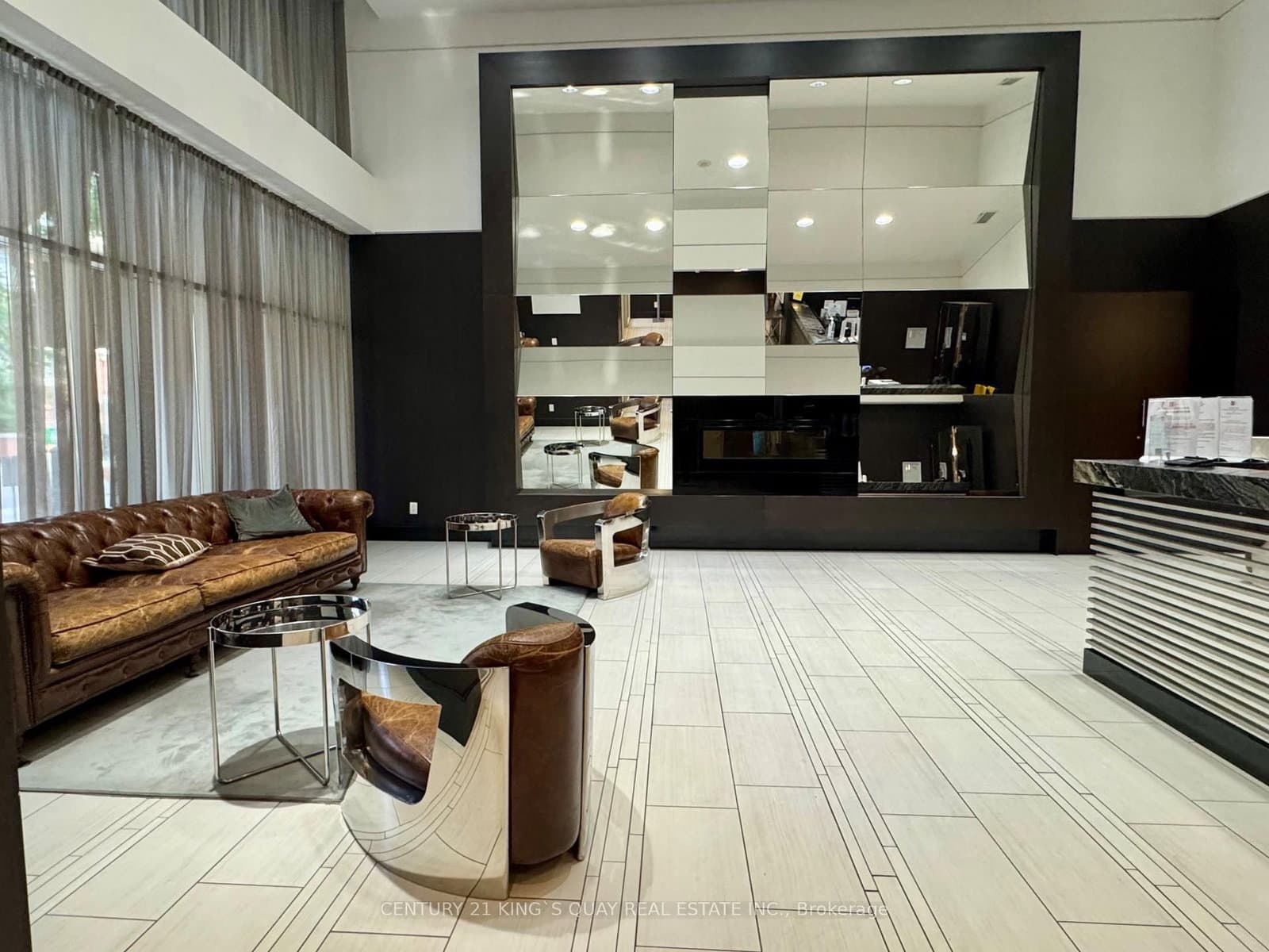 38 Grand Magazine Street, Unit 1233 - Image 1