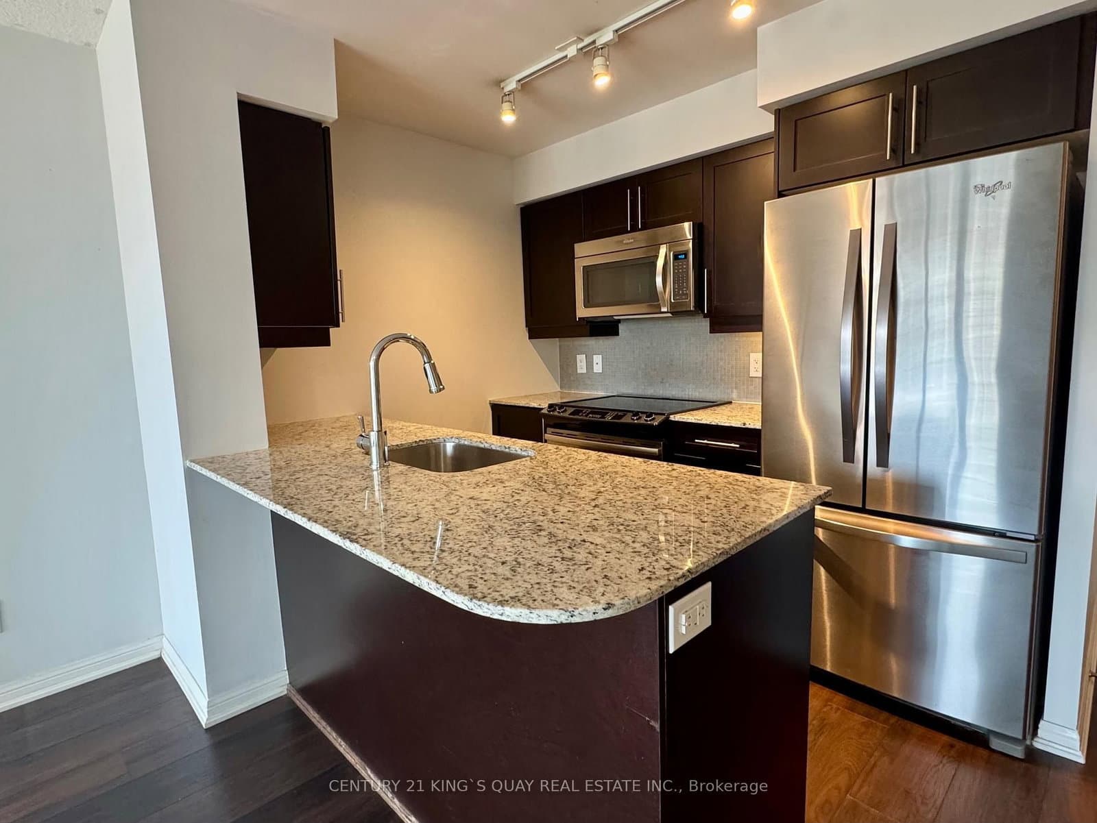 38 Grand Magazine Street, Unit 1233 thumbnail 2