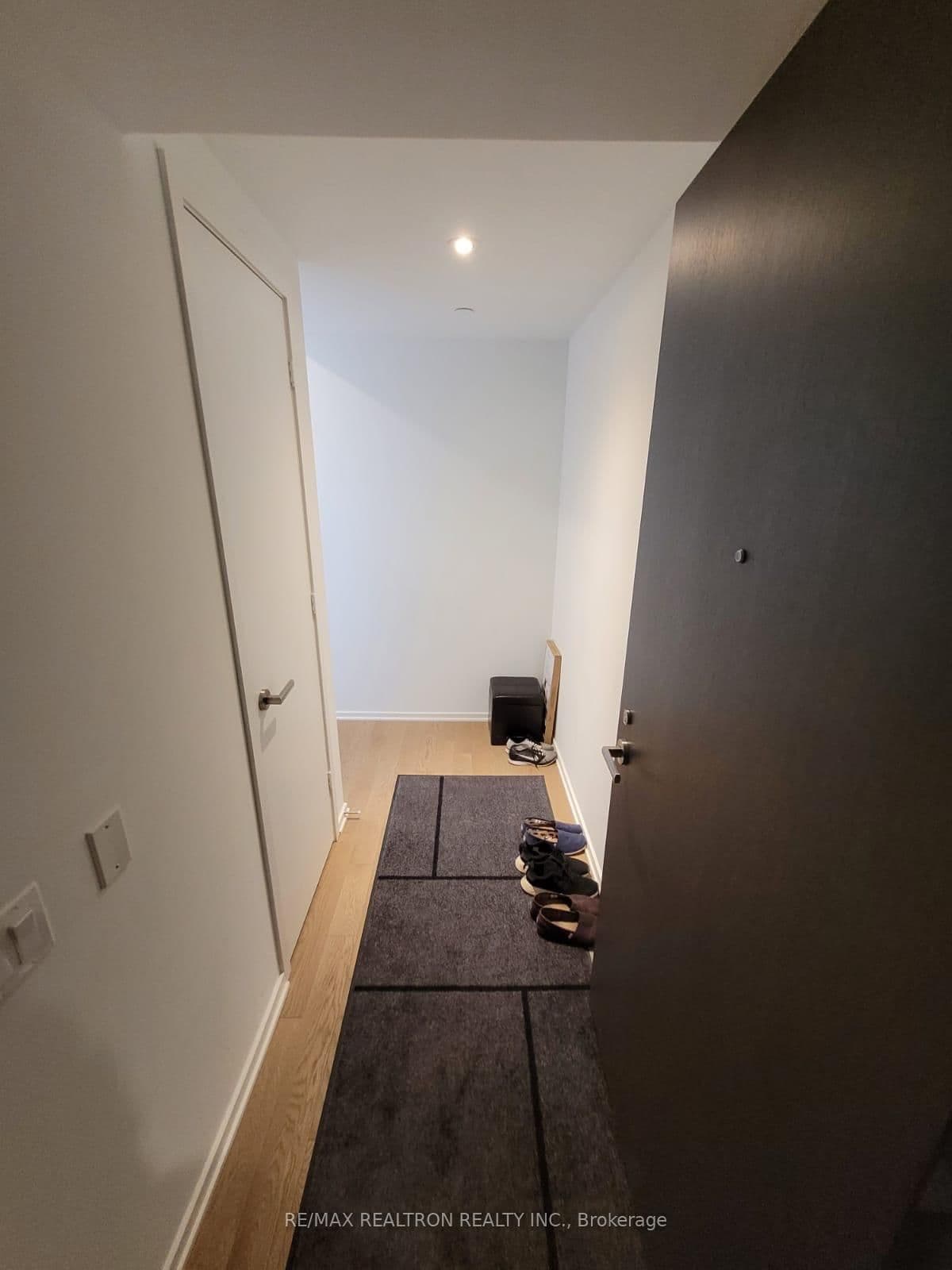 16 Bonnycastle Street, Unit 1506 thumbnail 5