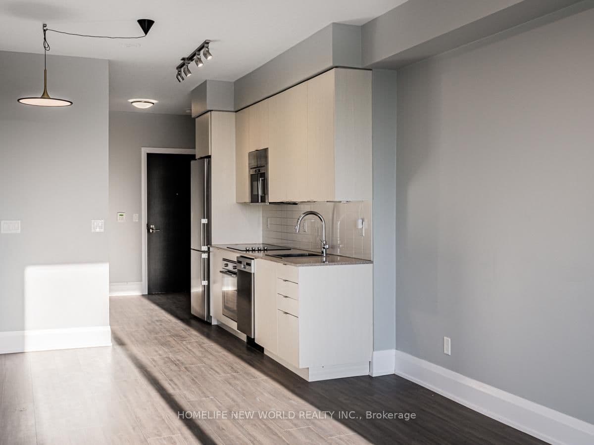 101 Erskine Avenue, Unit 2512 thumbnail 13
