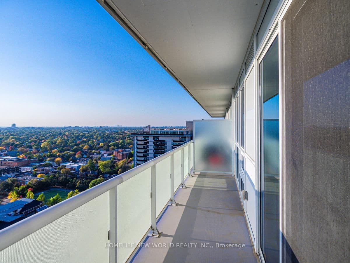 101 Erskine Avenue, Unit 2512 thumbnail 20