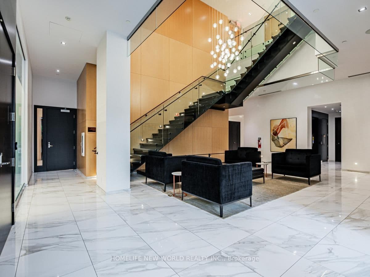 101 Erskine Avenue, Unit 2512 thumbnail 25