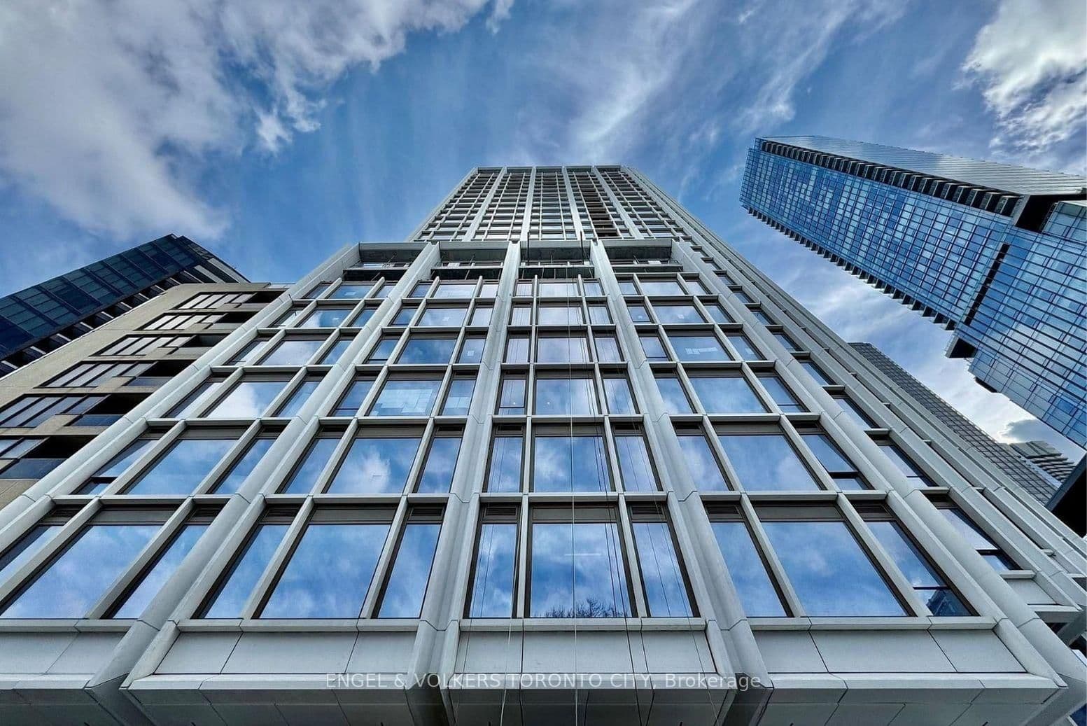1315 Bay Street, Unit 1303
