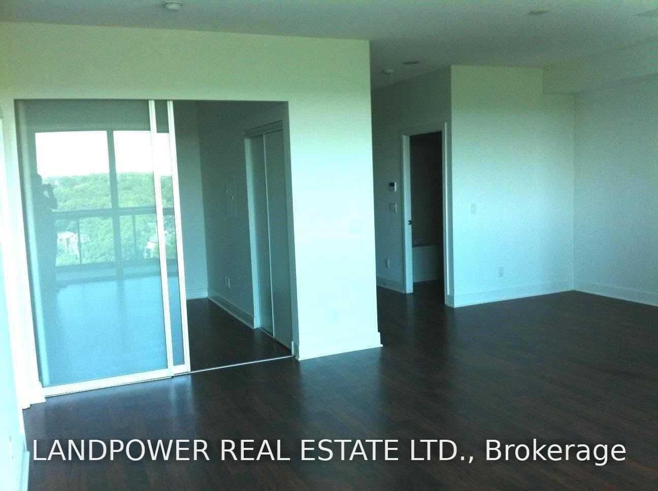 35 Brian Peck Crescent, Unit 1004 thumbnail 8