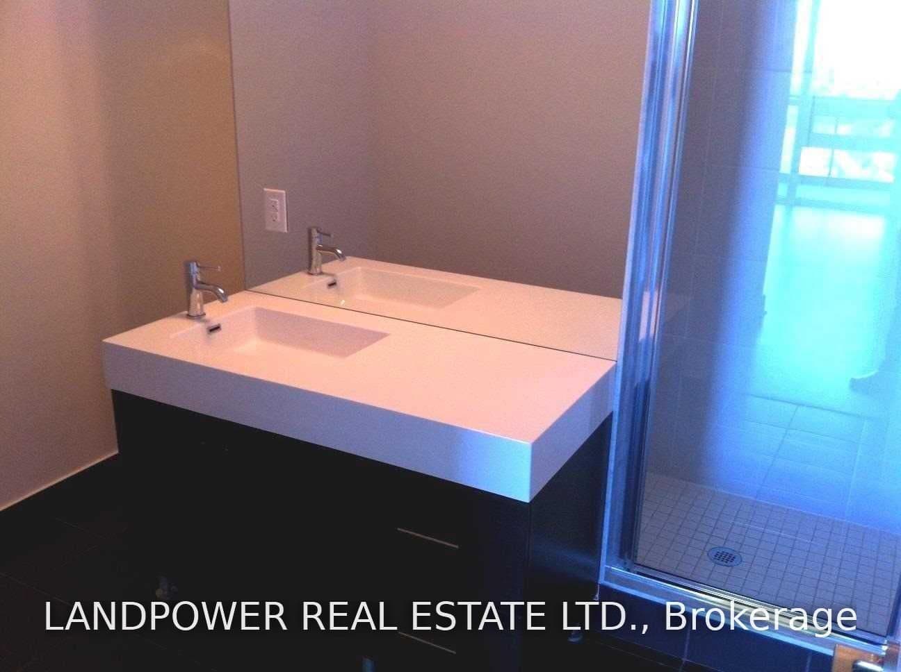 35 Brian Peck Crescent, Unit 1004 thumbnail 9