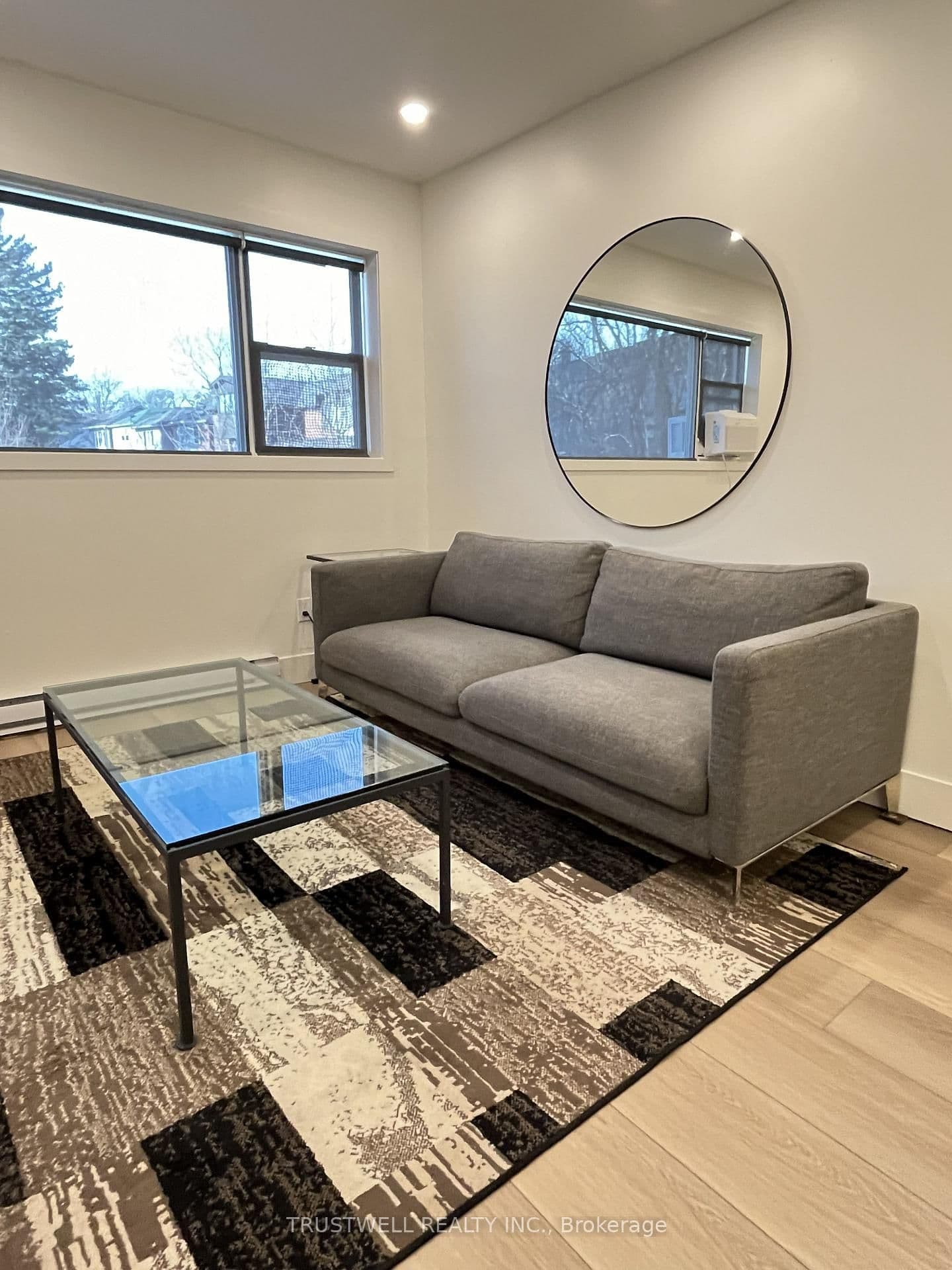 909 Millwood Road, Unit Unit B thumbnail 10