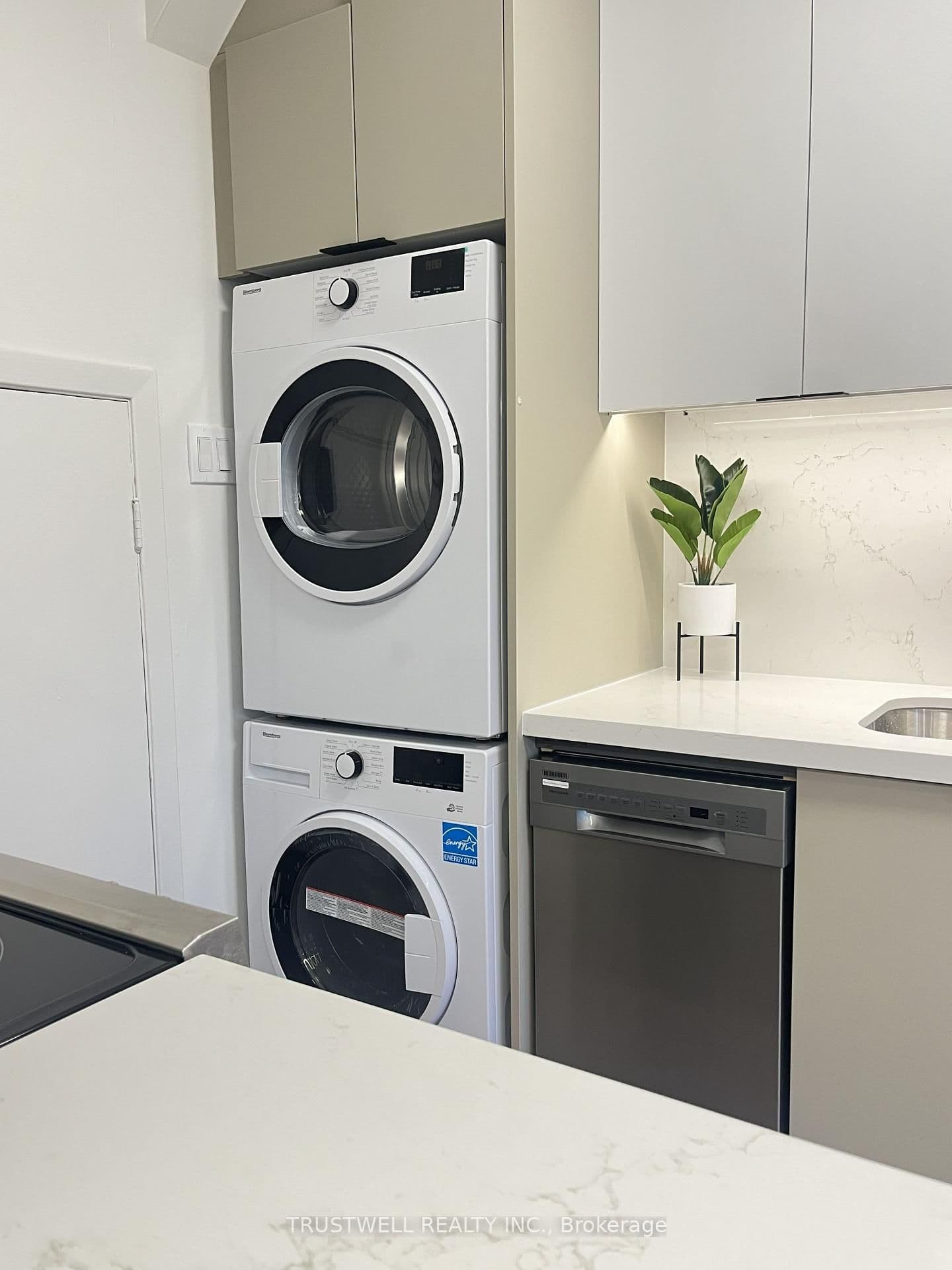 909 Millwood Road, Unit Unit B thumbnail 7