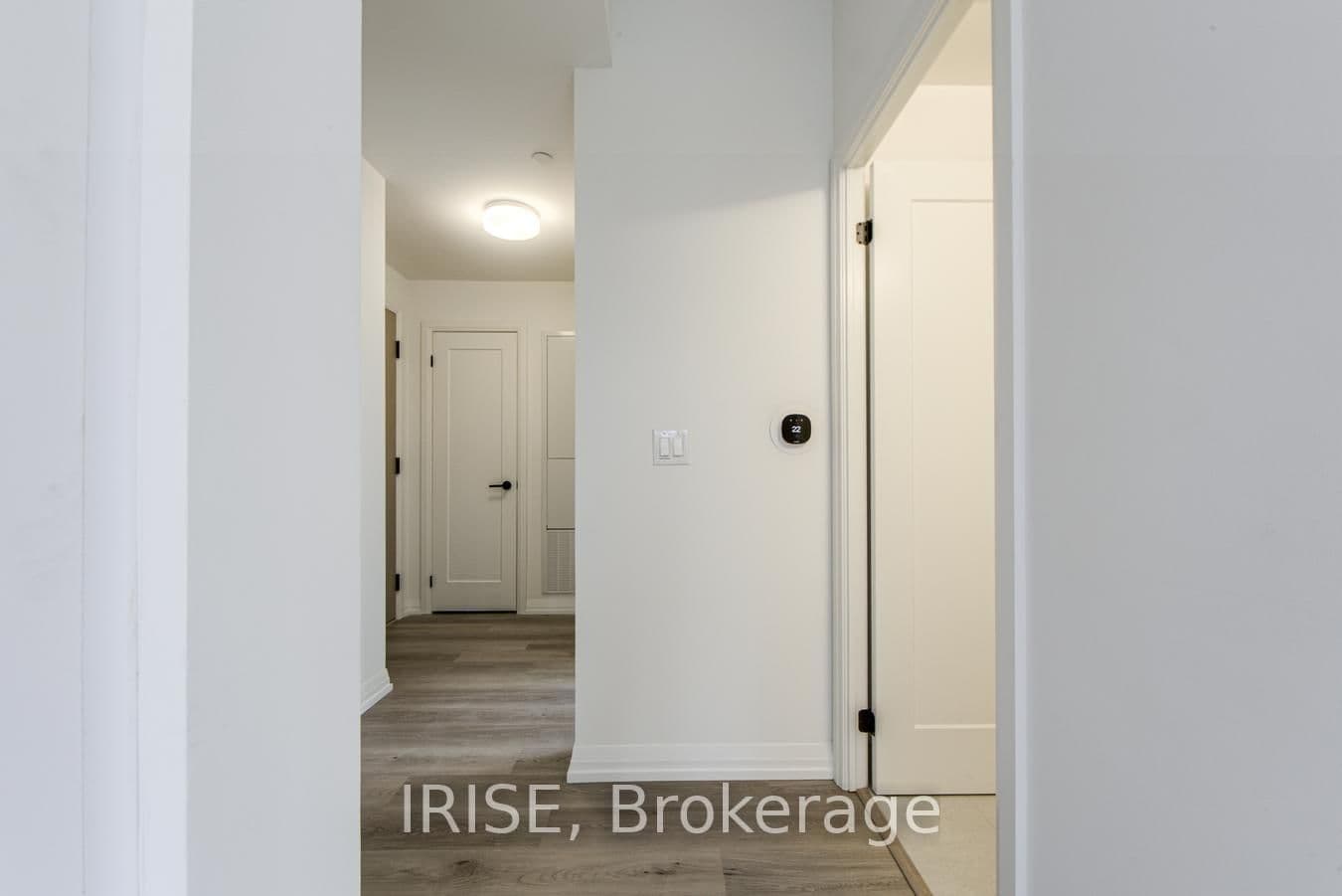 280 Dundas Street W, Unit 502 thumbnail 14