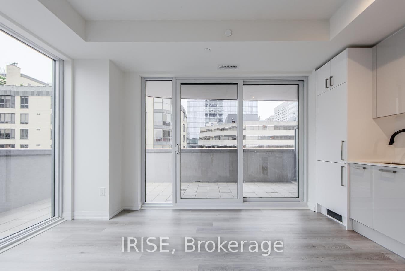 280 Dundas Street W, Unit 502 thumbnail 2