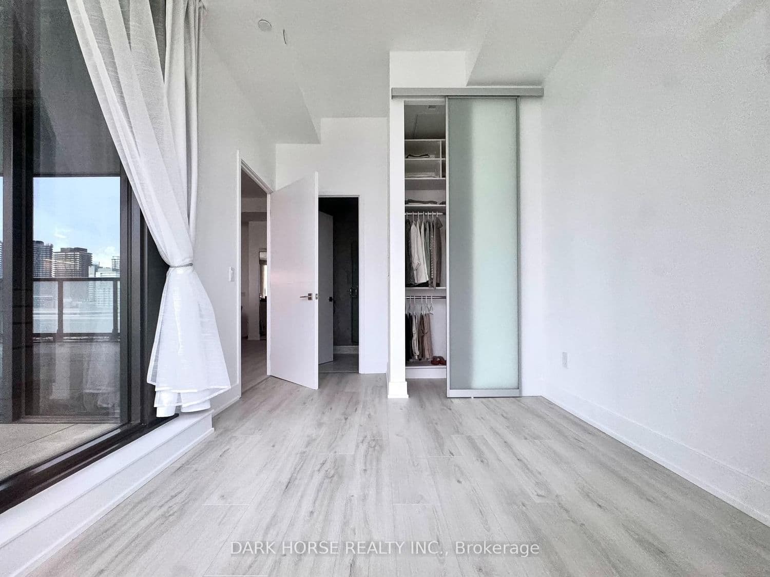 29 Green Trail Court, Unit 811 thumbnail 15