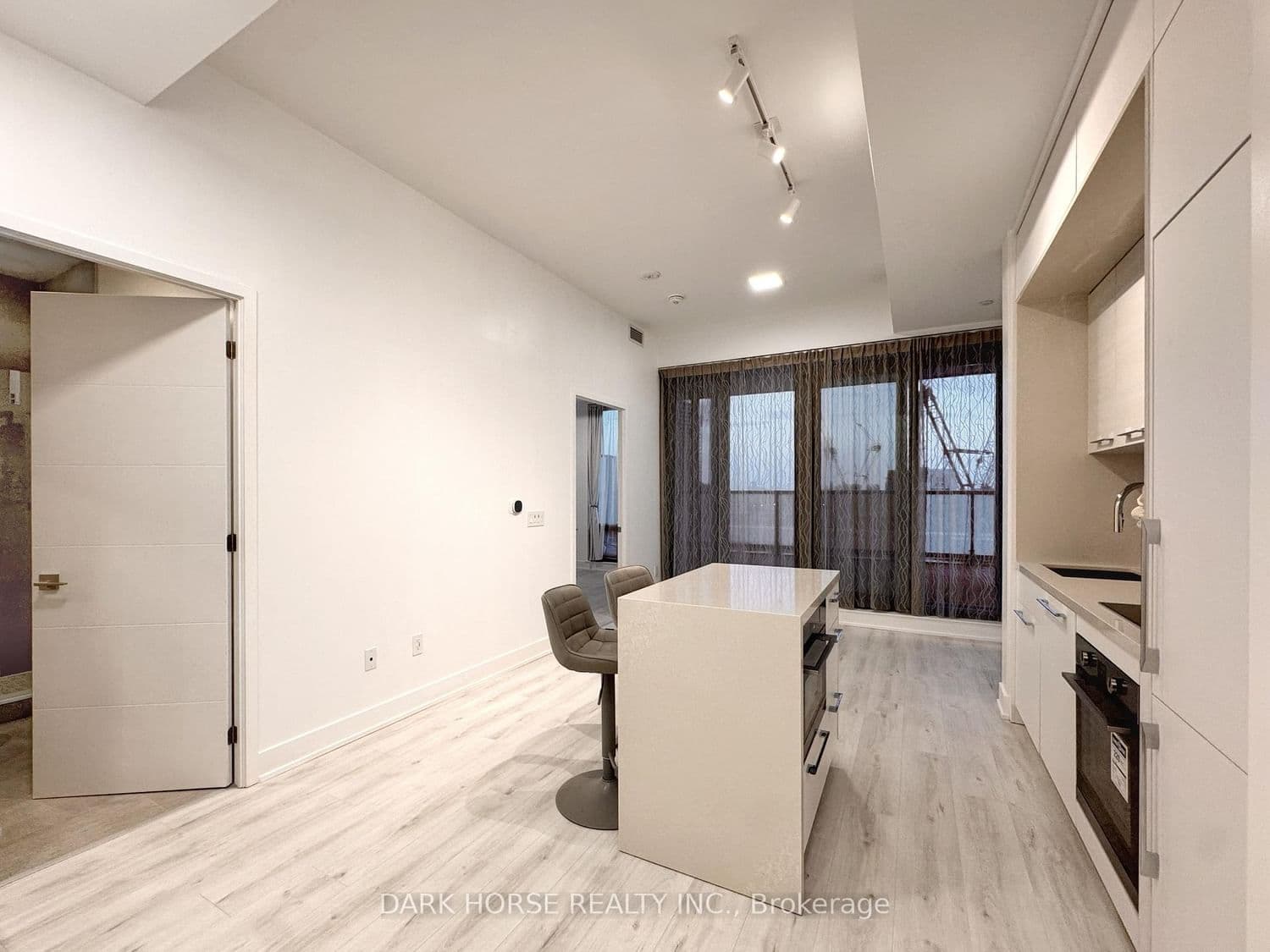29 Green Trail Court, Unit 811 thumbnail 9