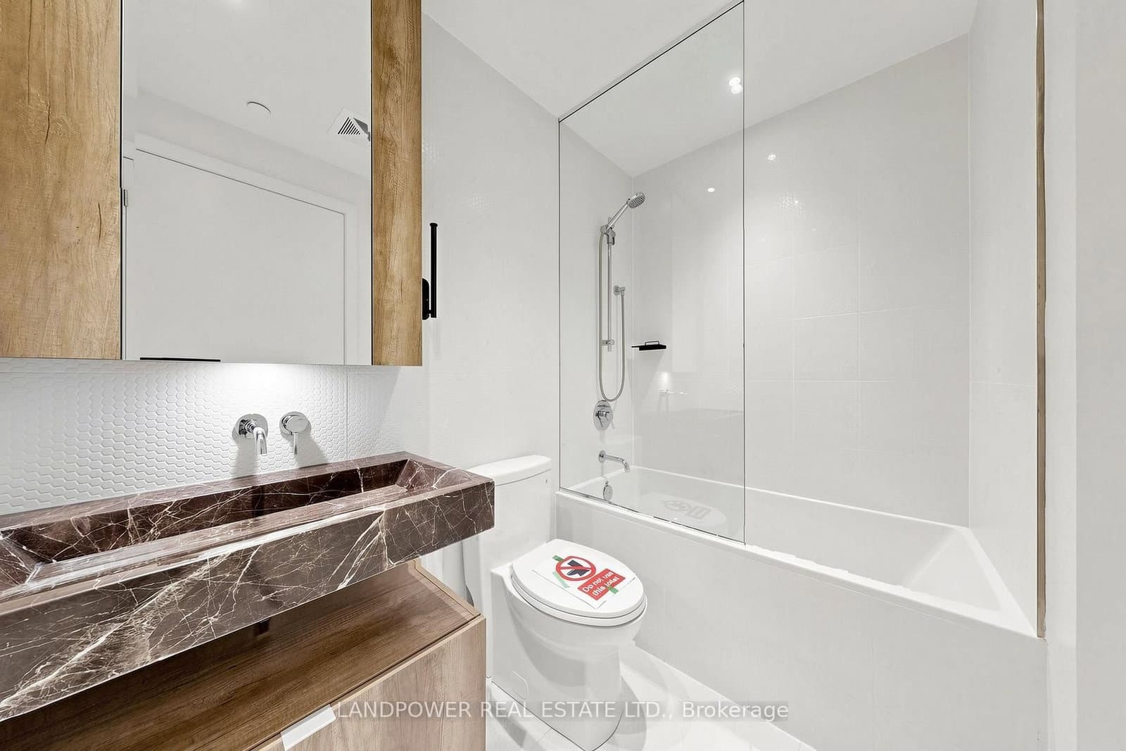 11 Yorkville Avenue, Unit 1307 thumbnail 12