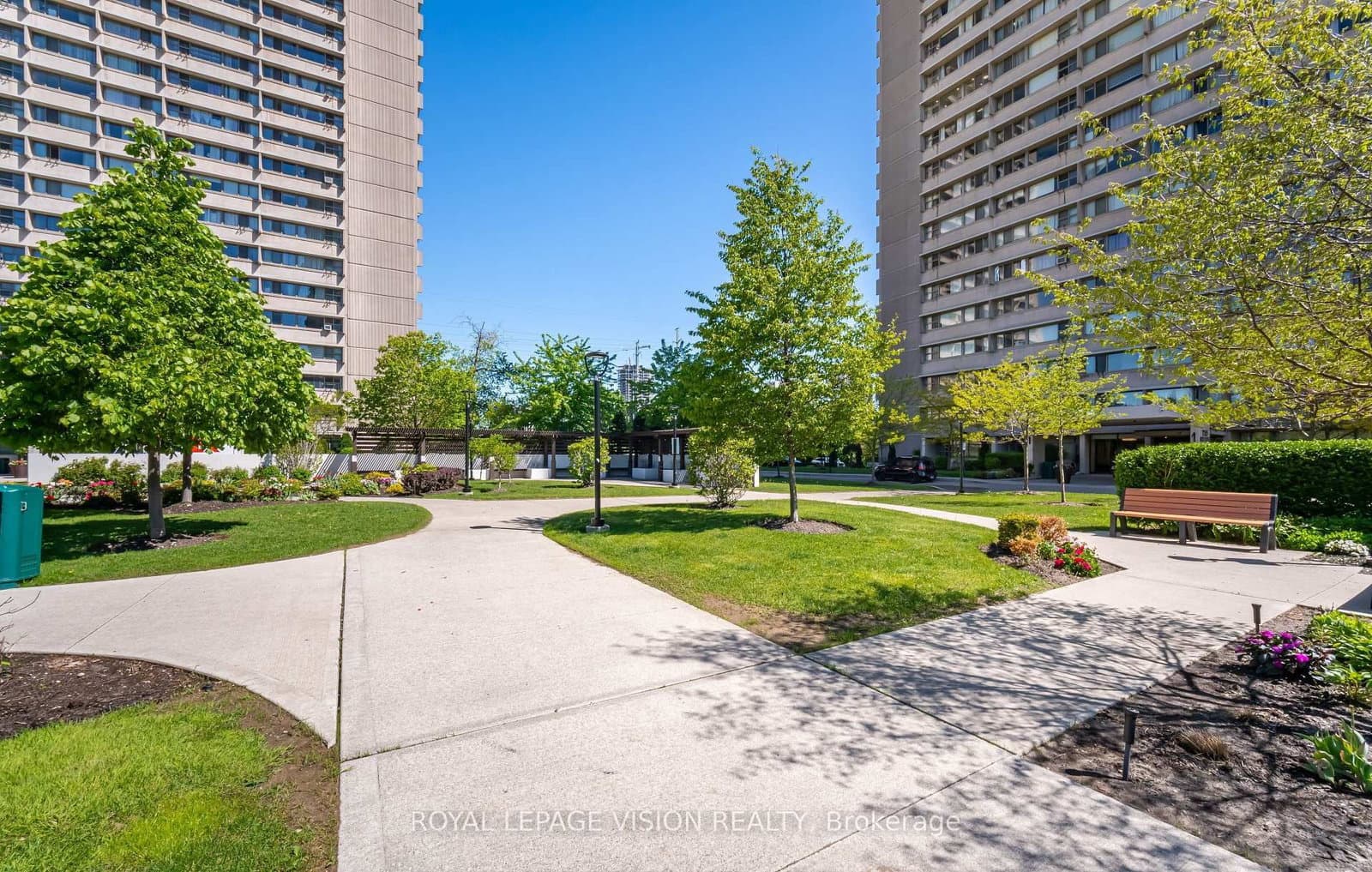 715 Don Mills Road, Unit 1108 thumbnail 2