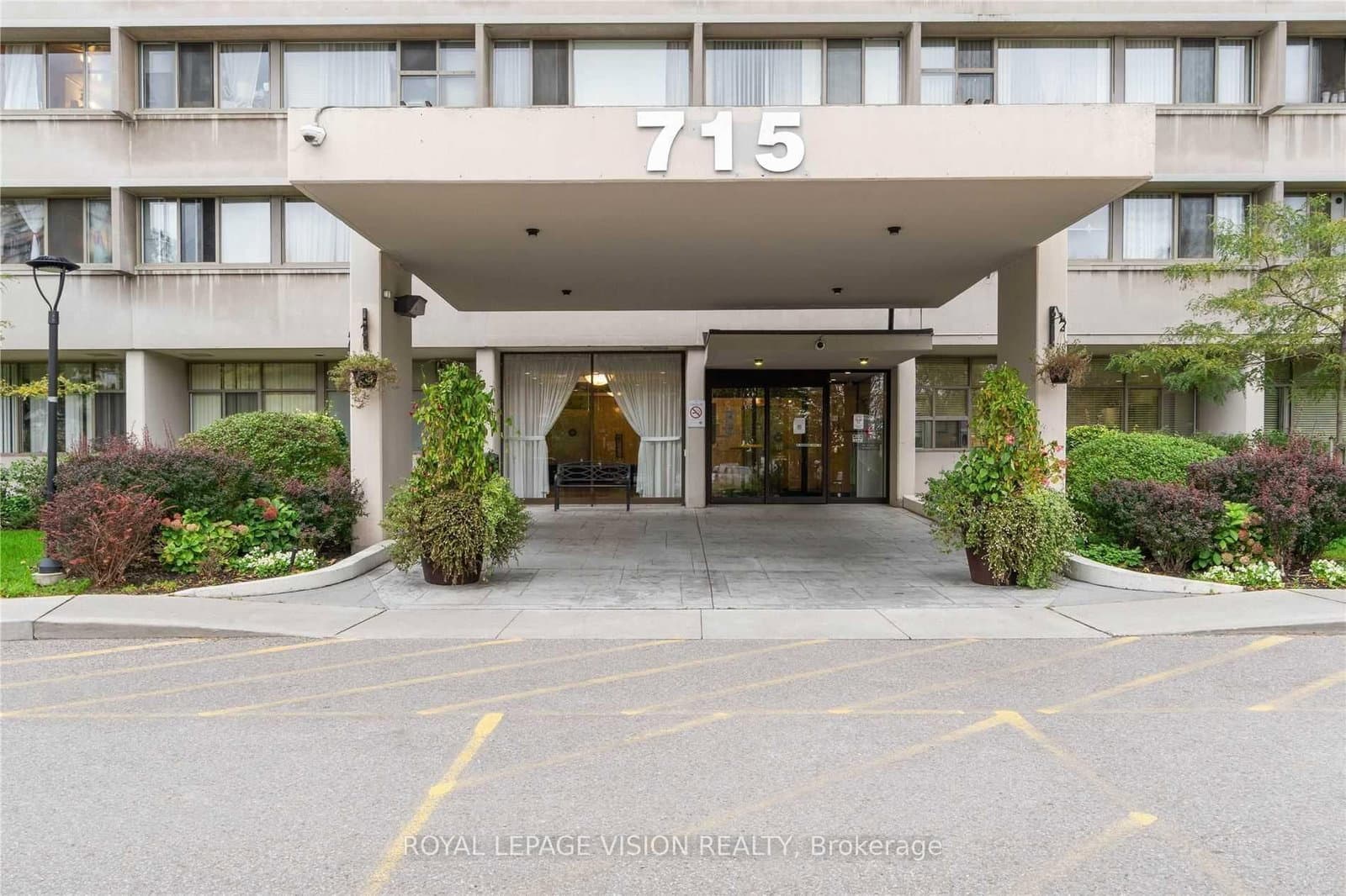 715 Don Mills Road, Unit 1108 thumbnail 3