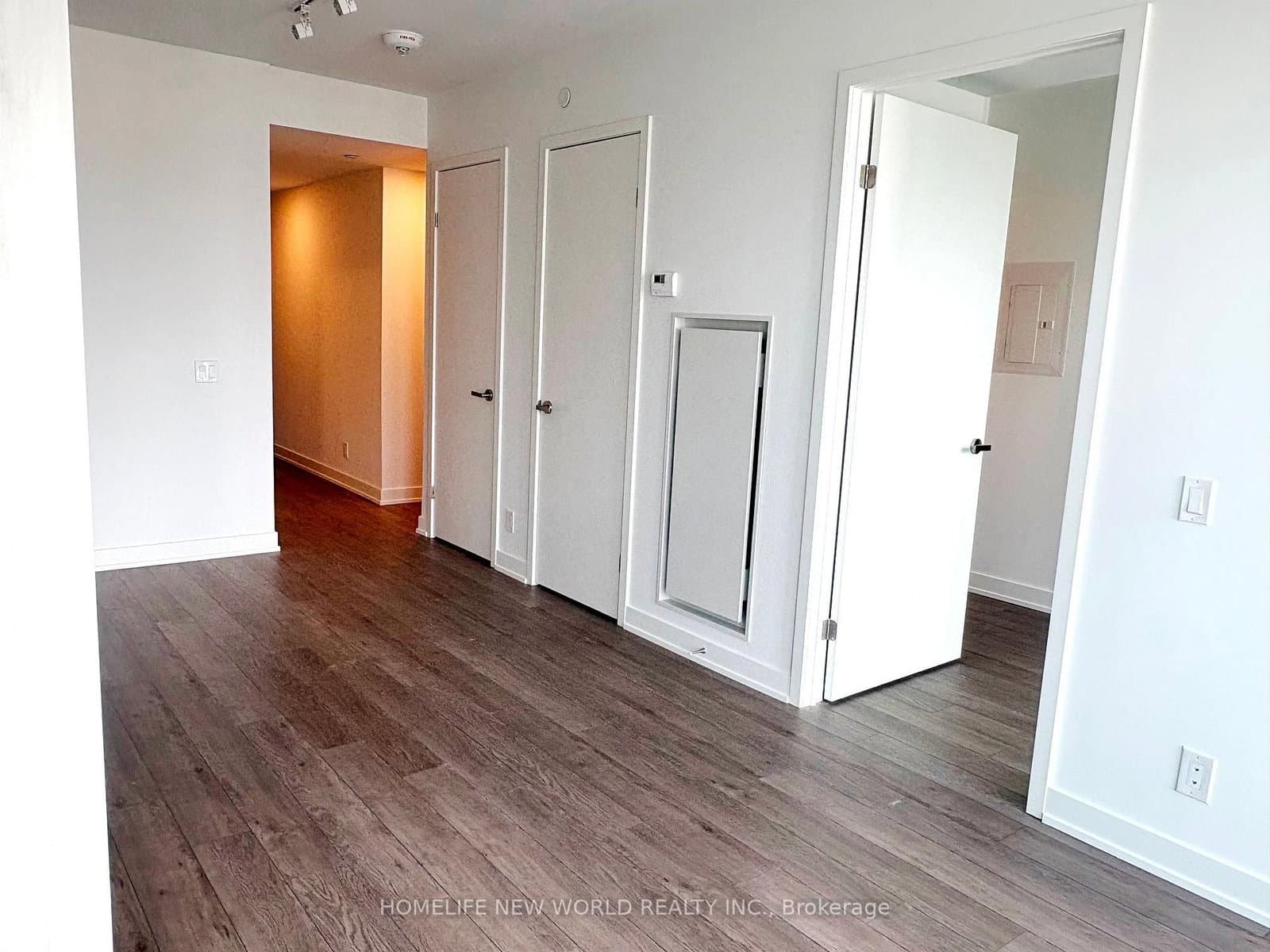 88 Queen Street E, Unit 3512 thumbnail 10