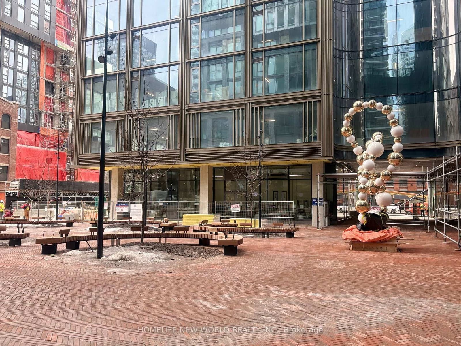 88 Queen Street E, Unit 3512 thumbnail 25