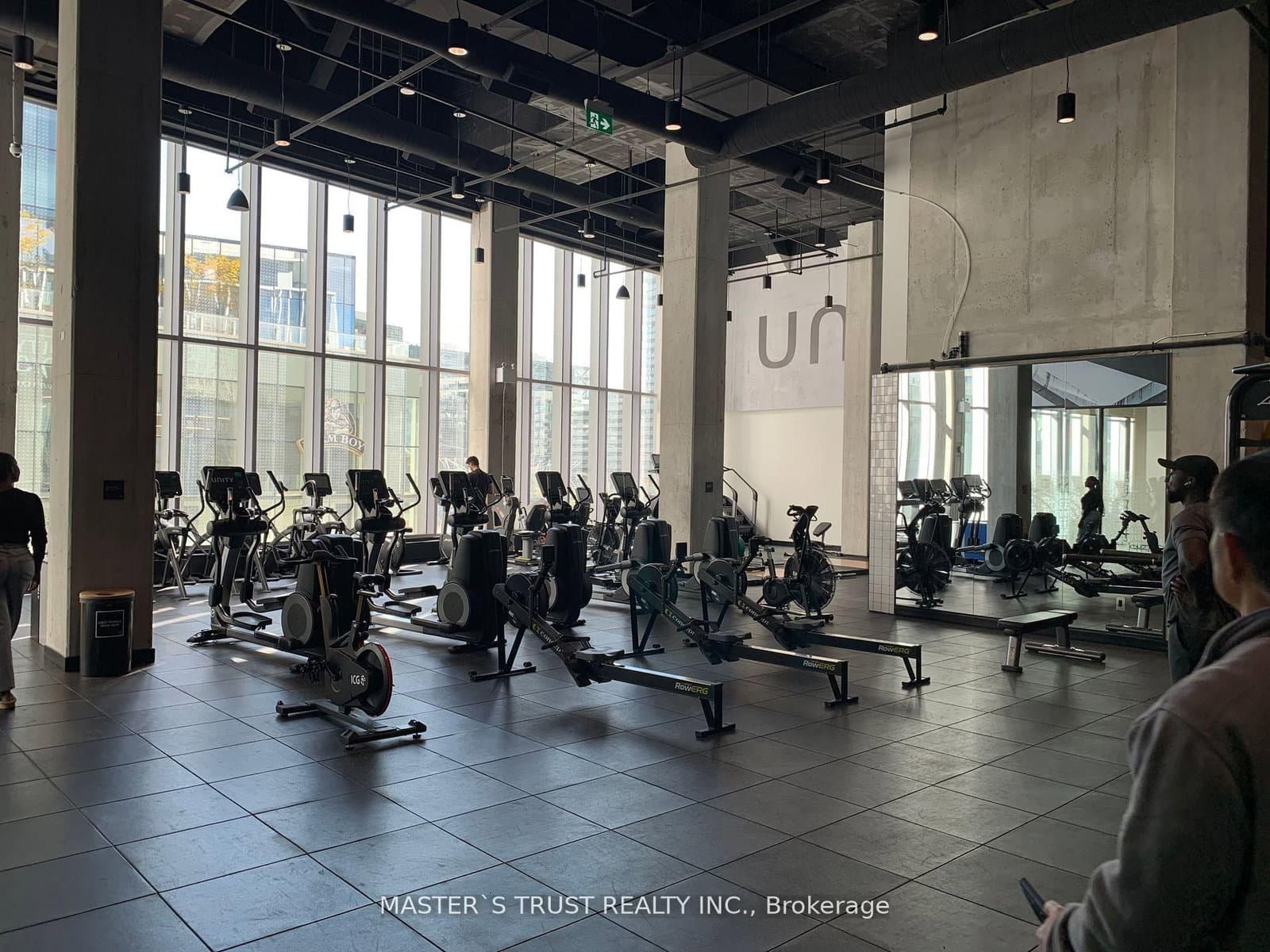 138 Downes Street, Unit 1005 thumbnail 6