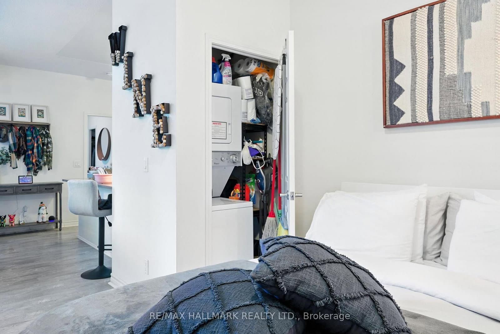 25 Lower Simcoe Street, Unit 301 thumbnail 16