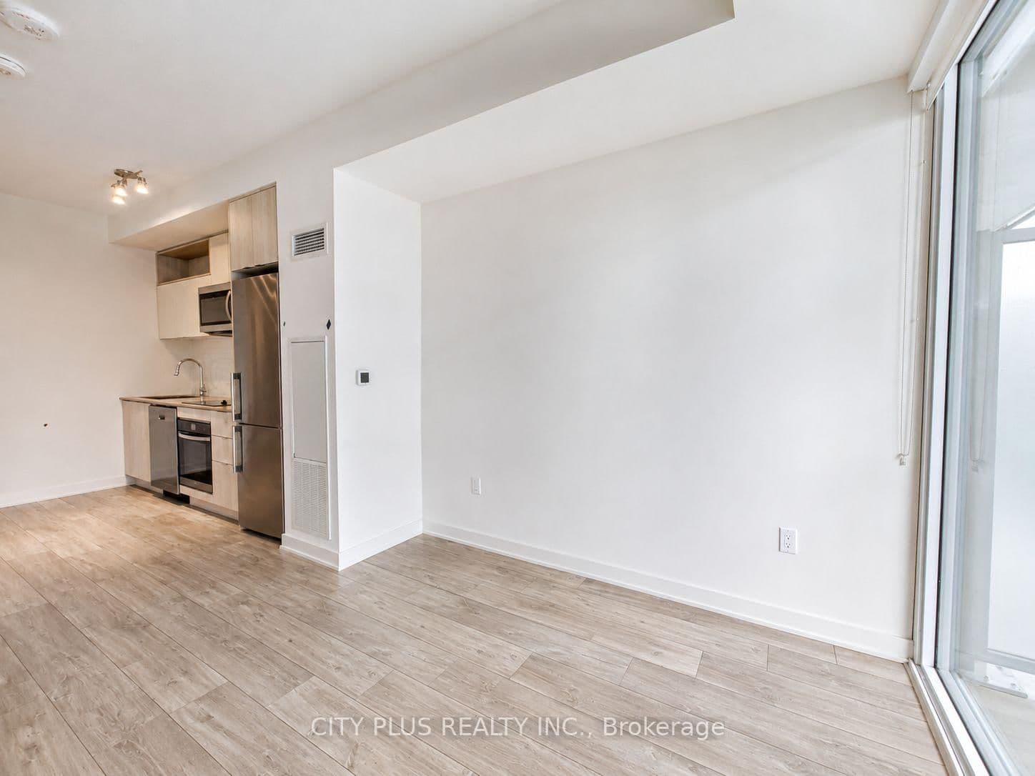 135 Lower Sherbourne Street, Unit 2621 thumbnail 4