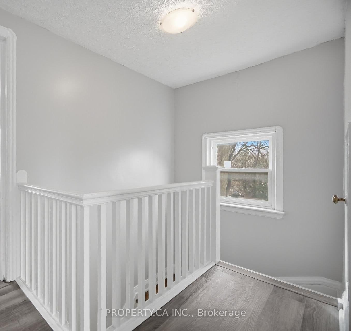 109 Pleasant Avenue thumbnail 16