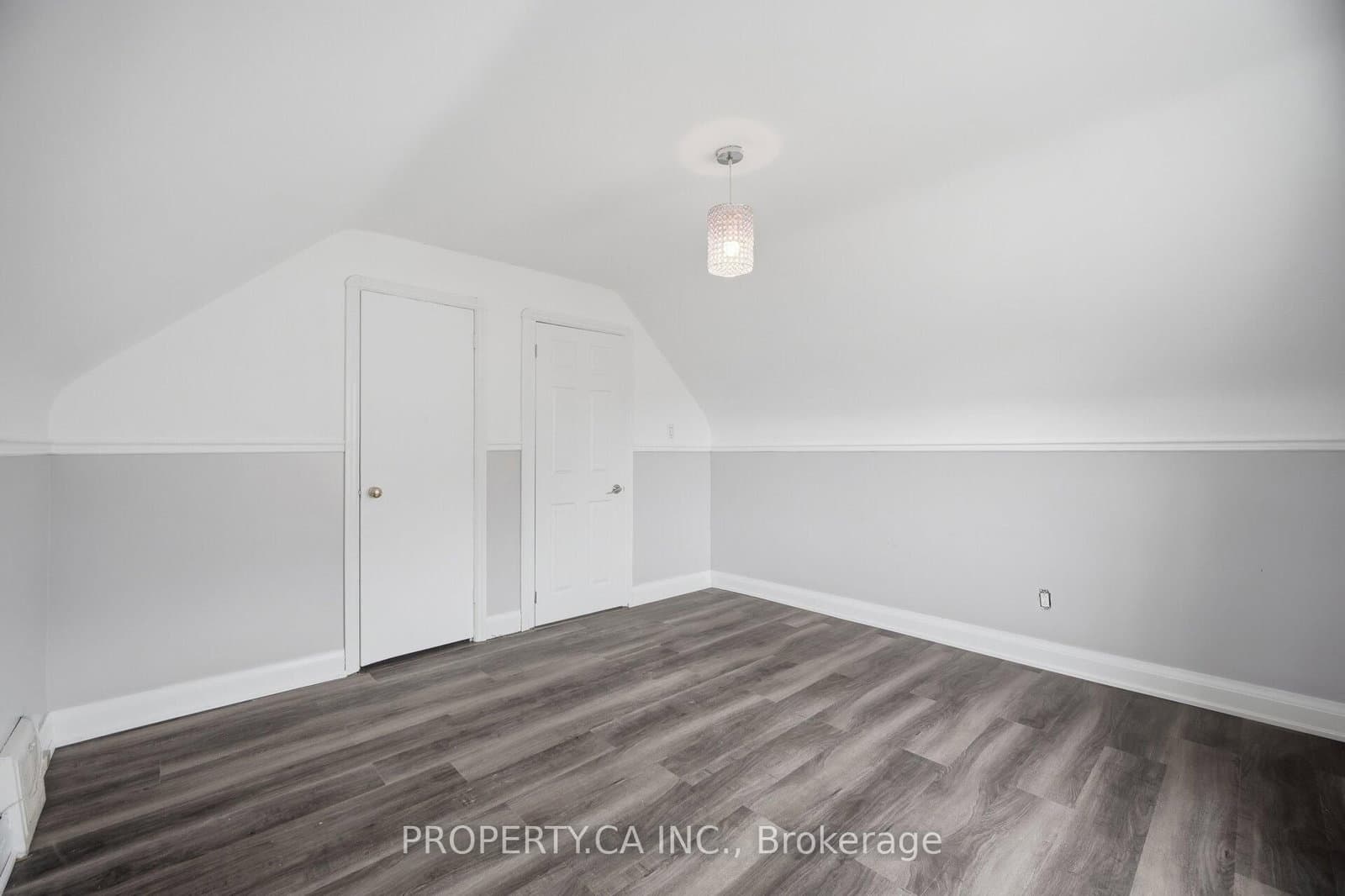 109 Pleasant Avenue thumbnail 19