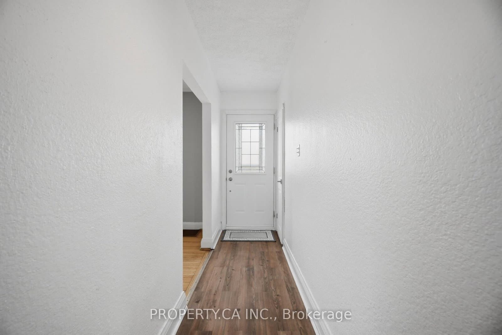 109 Pleasant Avenue thumbnail 2