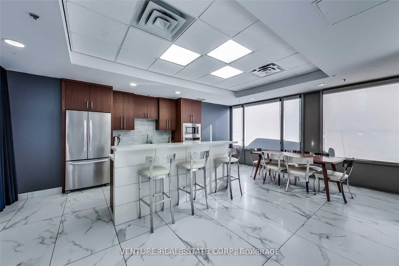 1029 King Street W, Unit 209 thumbnail 26