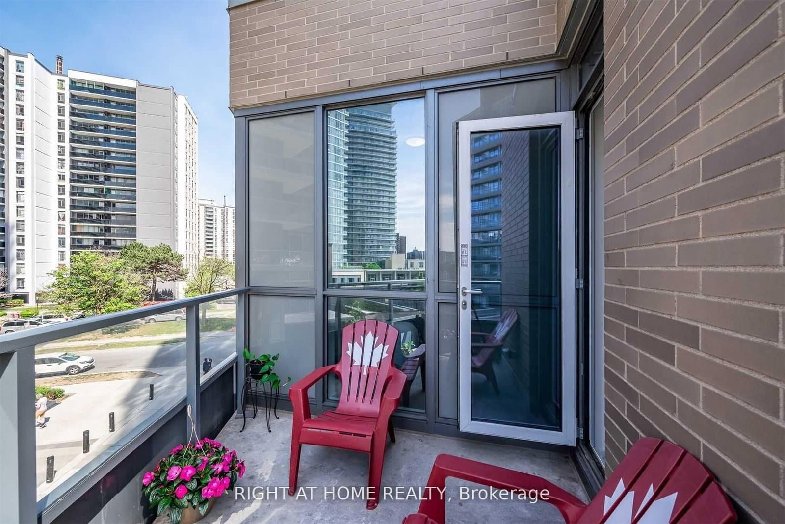50 Forest Manor Road, Unit 310 thumbnail 10