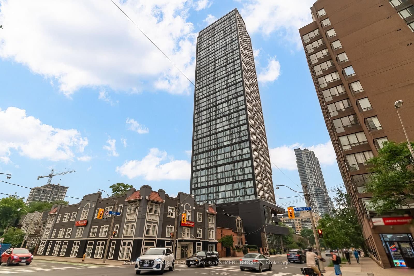 319 Jarvis Street, Unit 2605 thumbnail 2