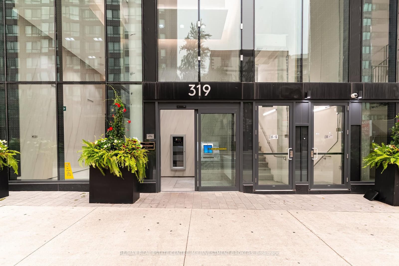 319 Jarvis Street, Unit 2605 thumbnail 3