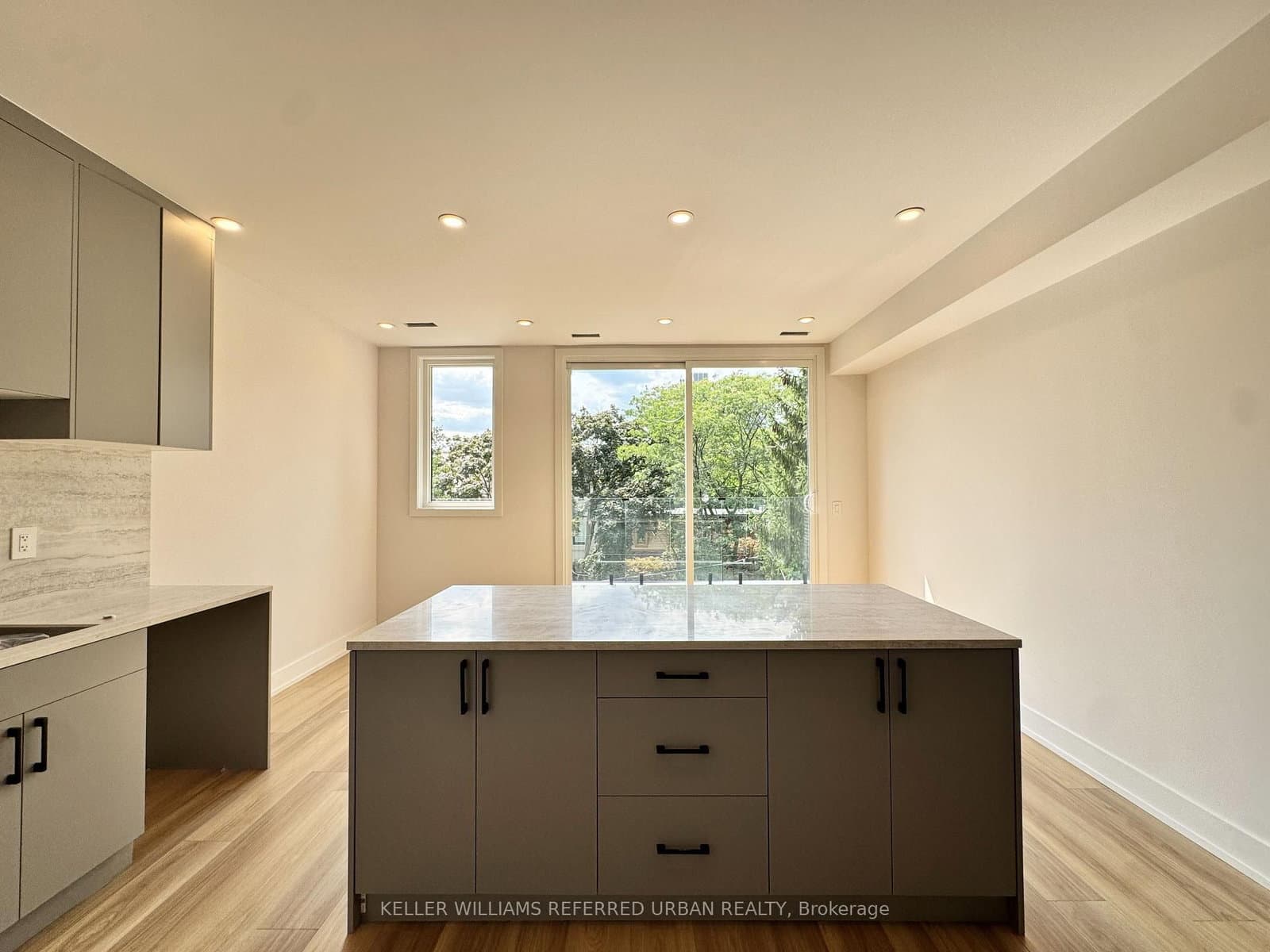 269 Brunswick Avenue, Unit 3 thumbnail 4