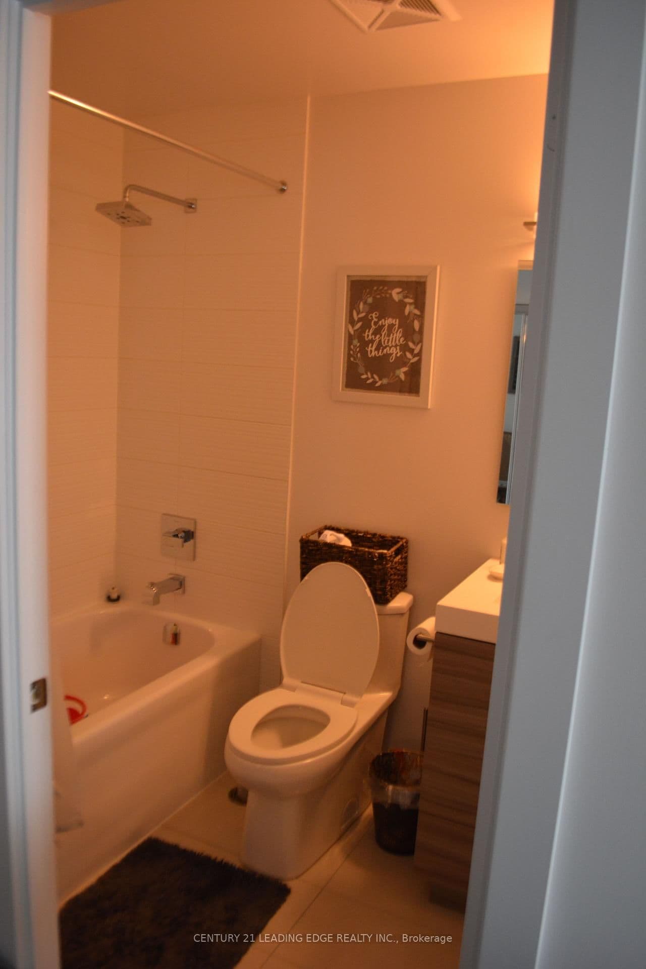 318 Richmond Street W, Unit 3806 thumbnail 5