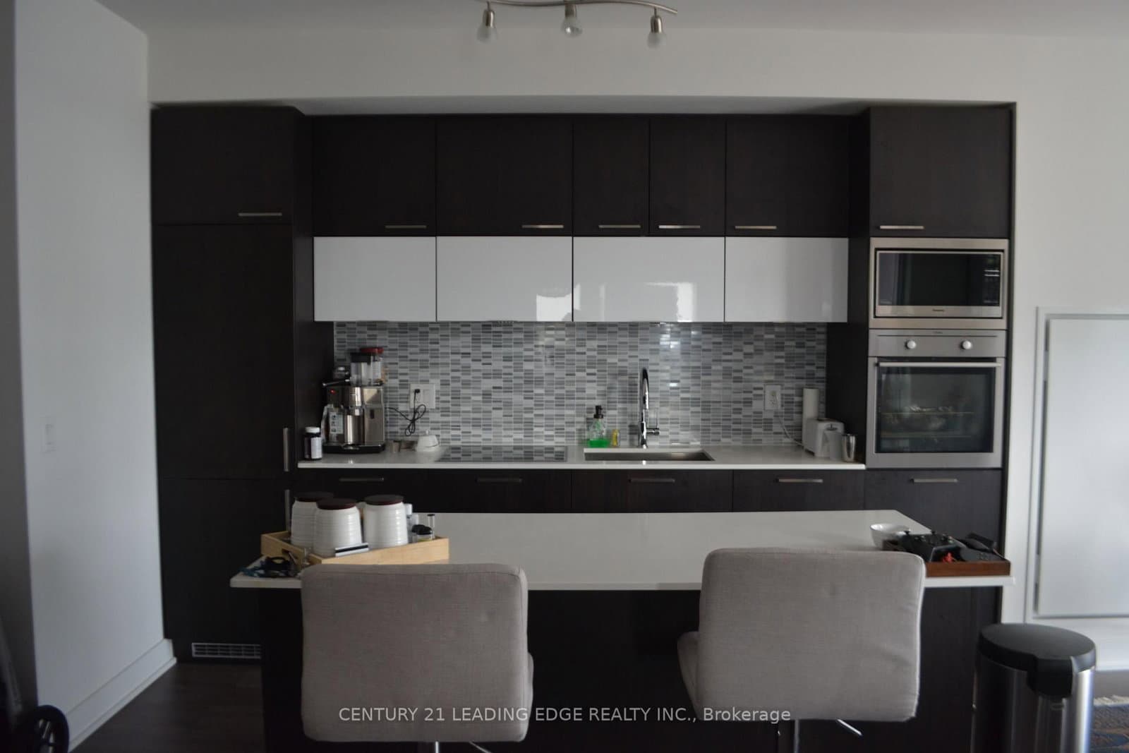 318 Richmond Street W, Unit 3806 thumbnail 7