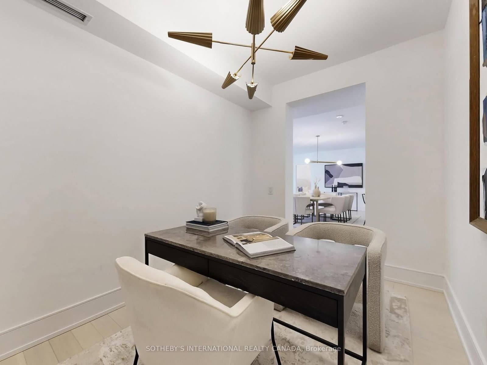 155 Merchants' Wharf, Unit 515 thumbnail 21