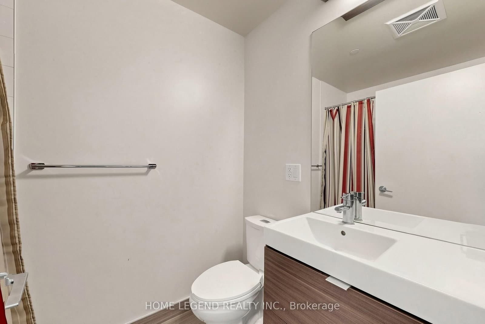 62 Forest Manor Road, Unit 1104 thumbnail 16