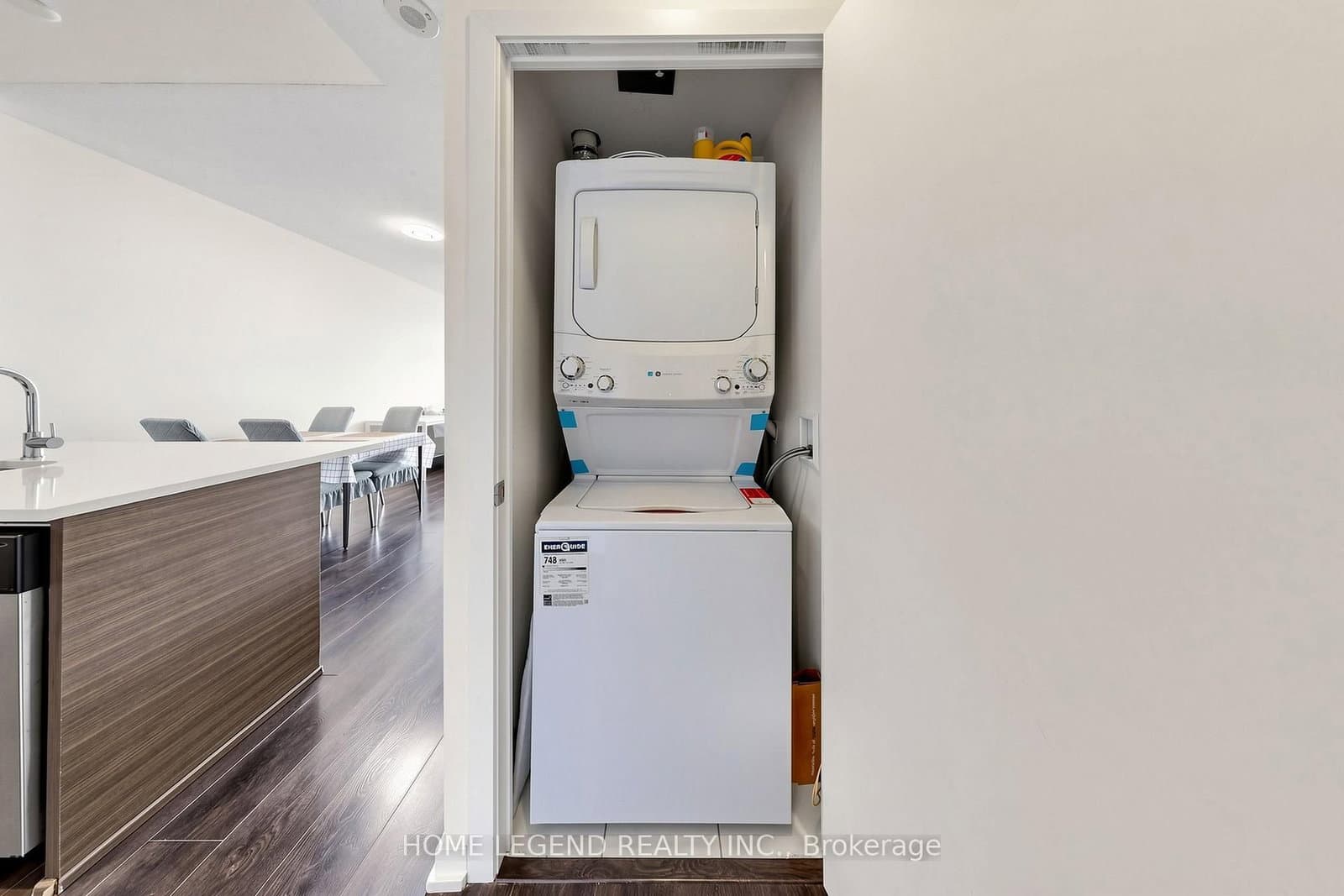 62 Forest Manor Road, Unit 1104 thumbnail 18