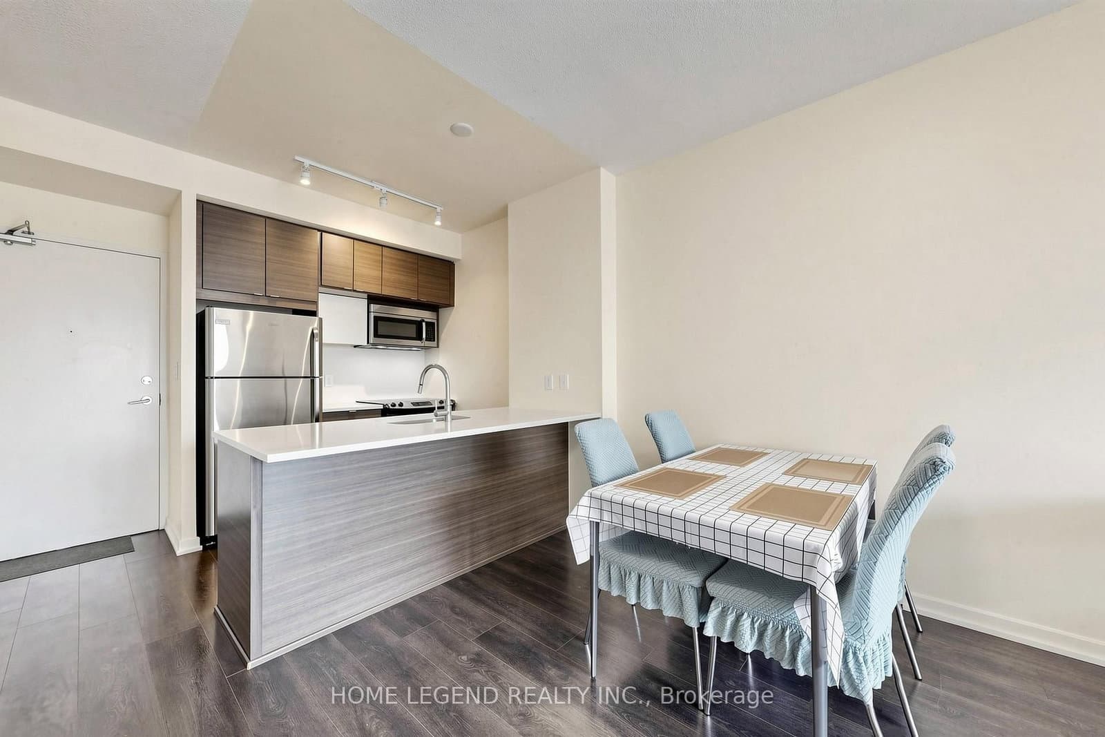 62 Forest Manor Road, Unit 1104 thumbnail 9