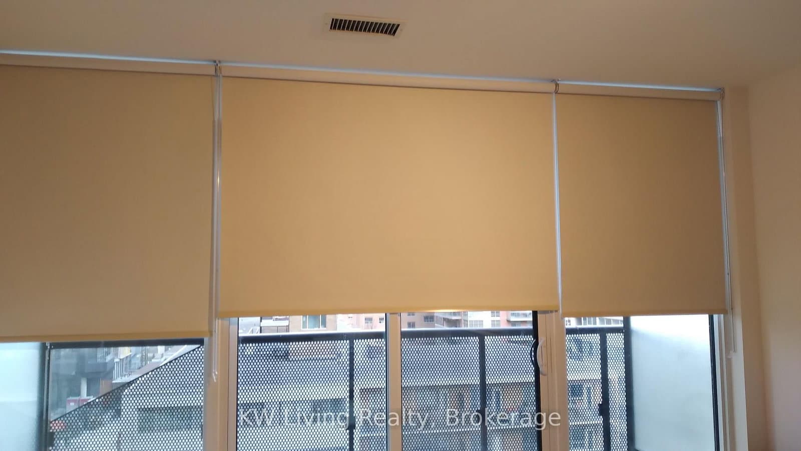 117 Broadway Avenue, Unit 612 thumbnail 17