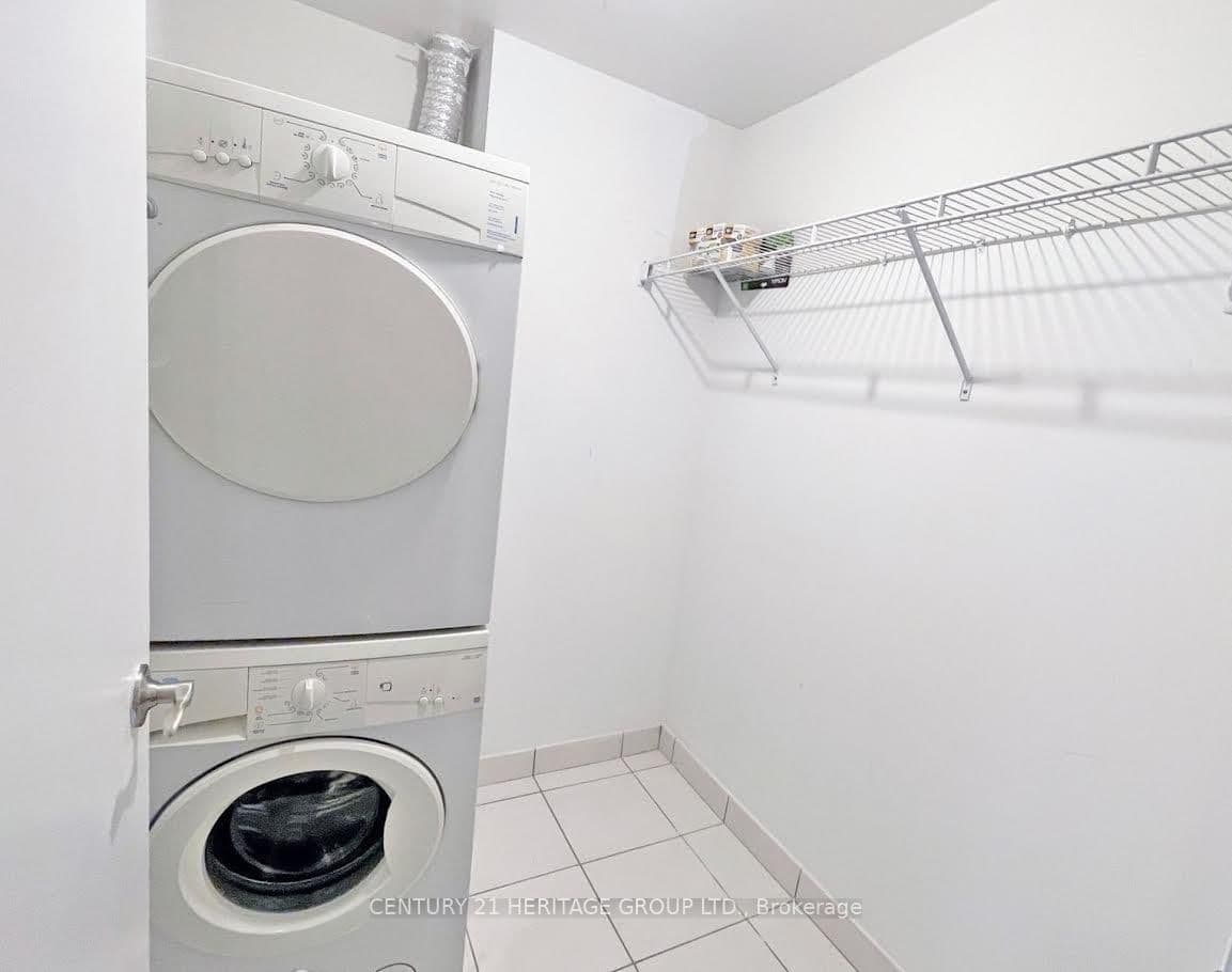 8 Scollard Street, Unit 1305 thumbnail 12