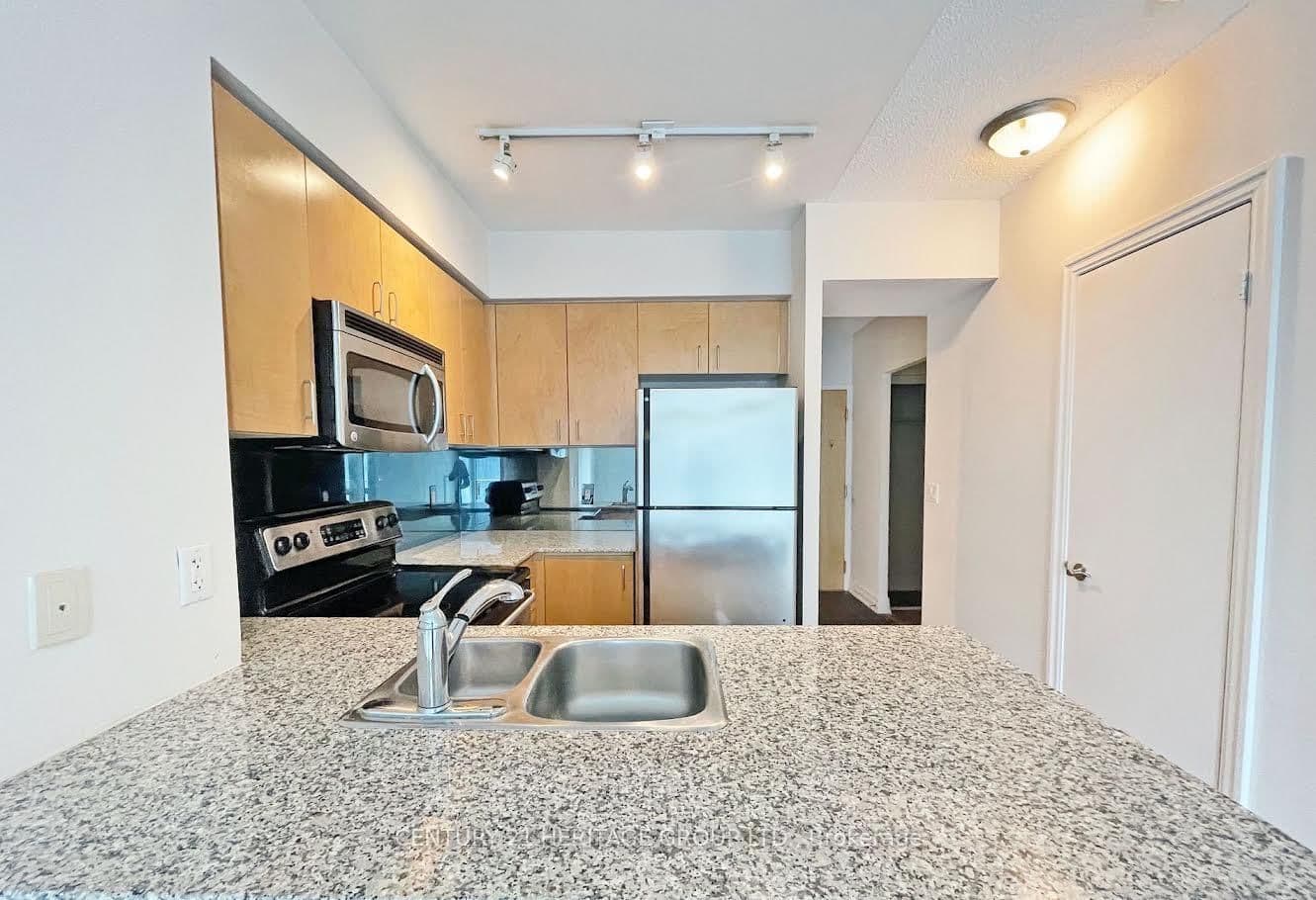 8 Scollard Street, Unit 1305 thumbnail 5