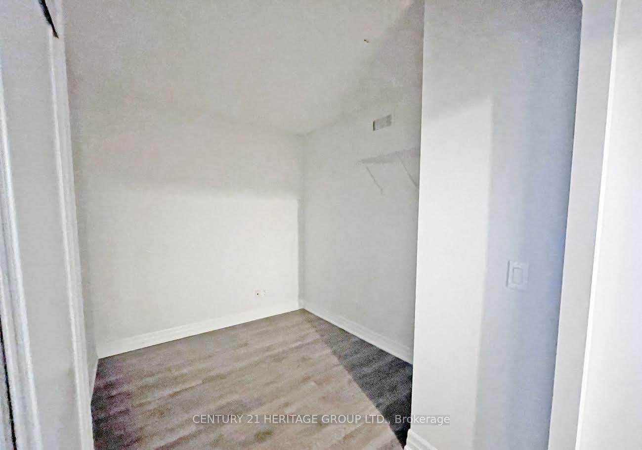 8 Scollard Street, Unit 1305 thumbnail 6