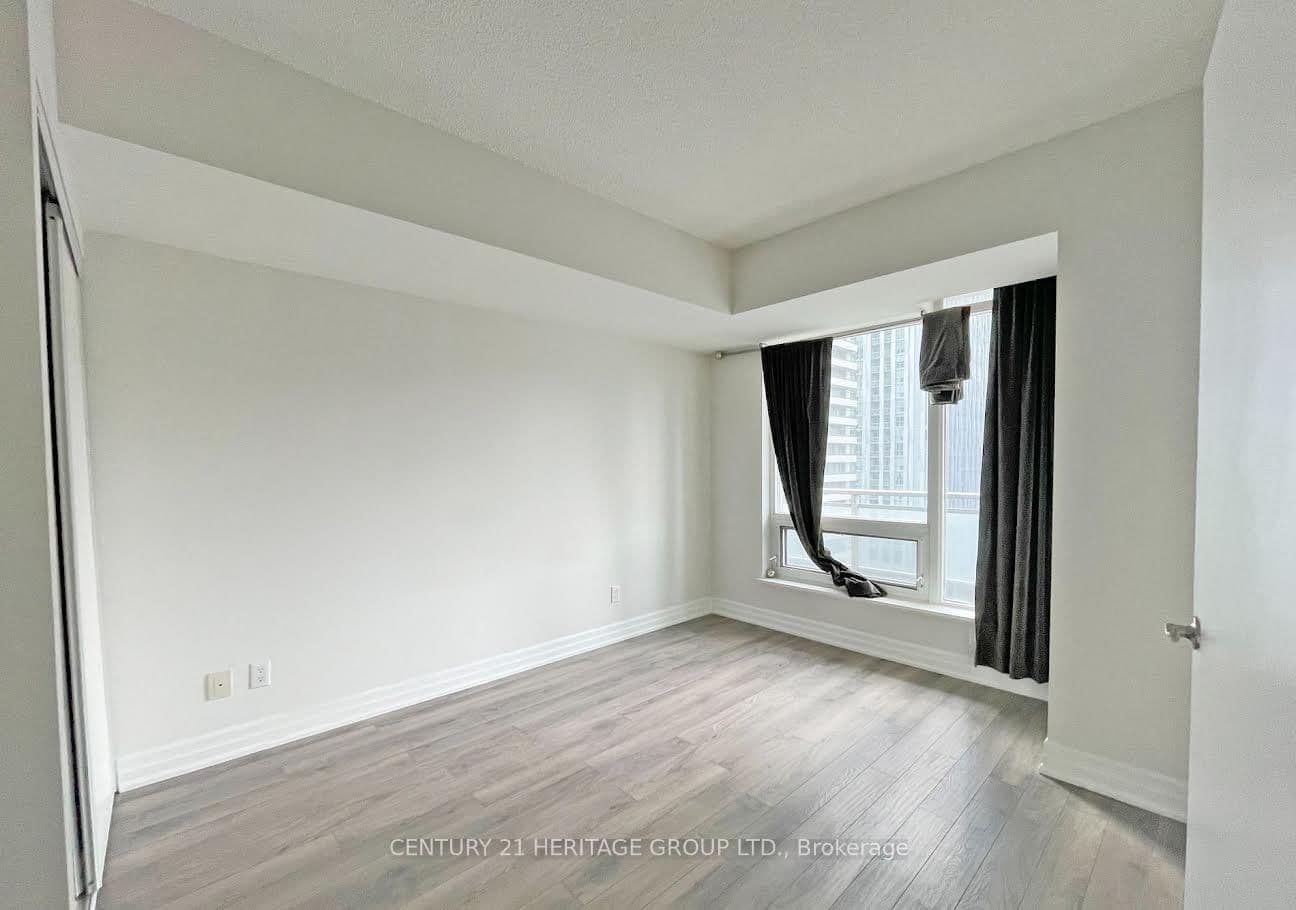 8 Scollard Street, Unit 1305 thumbnail 9