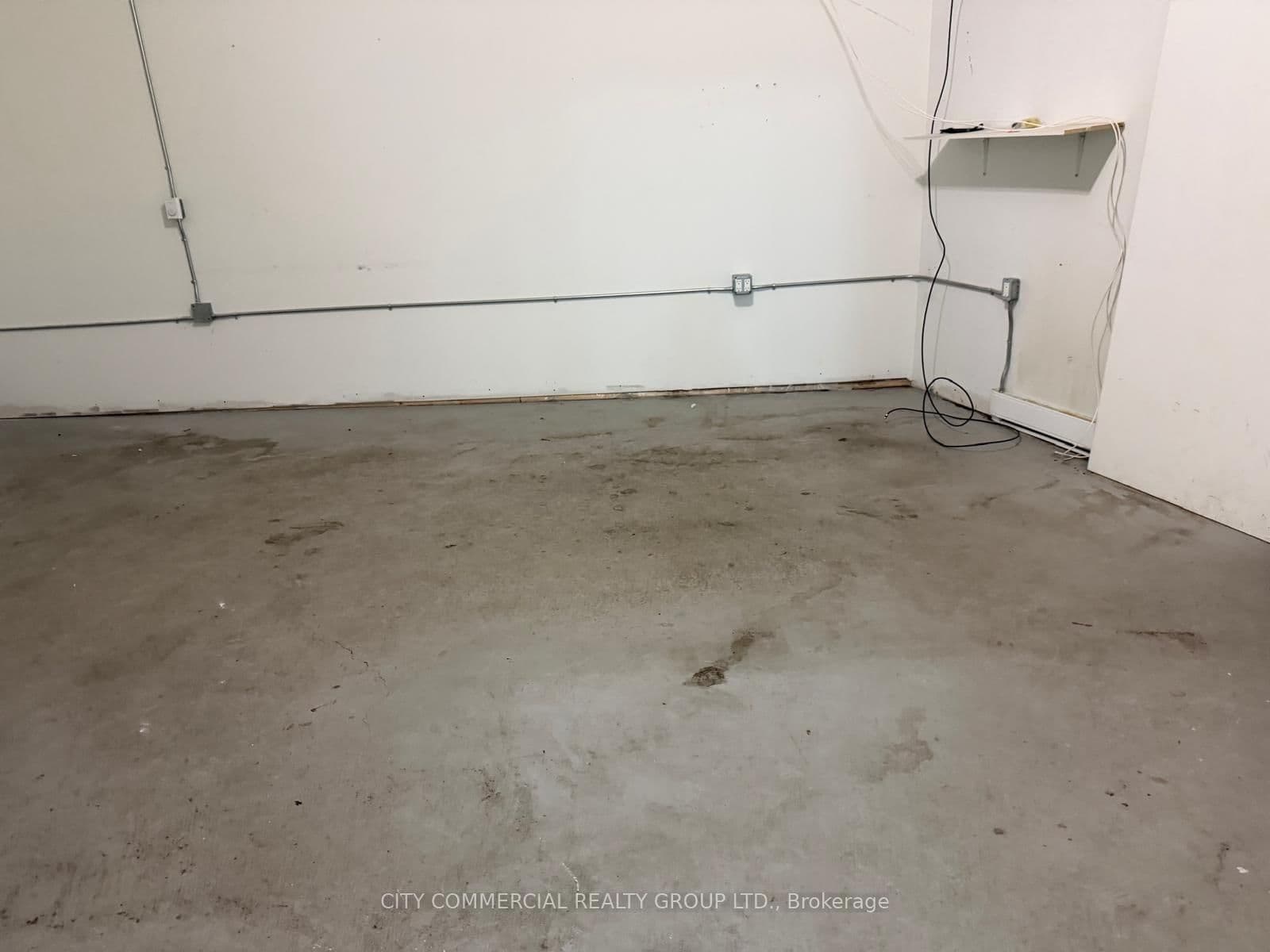 2535 Dundas Street W, Unit Unit 2 thumbnail 5