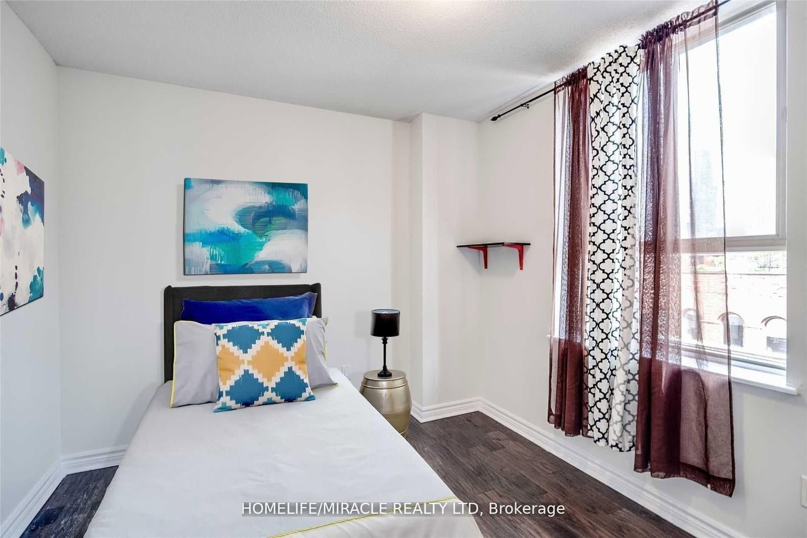 95 Lombard Street, Unit 605 thumbnail 16