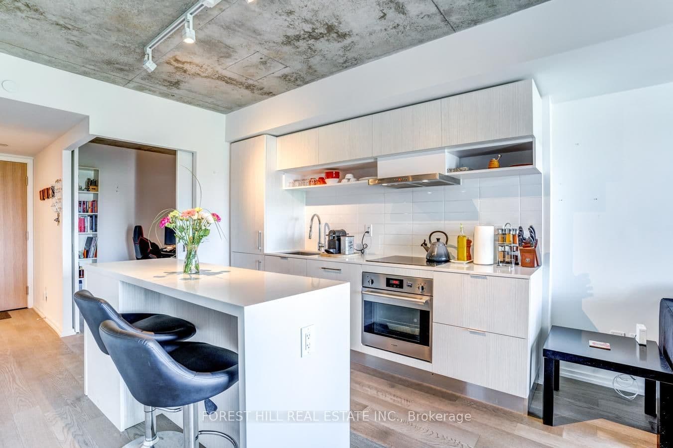 8 Hillsdale Avenue, Unit 736 thumbnail 11