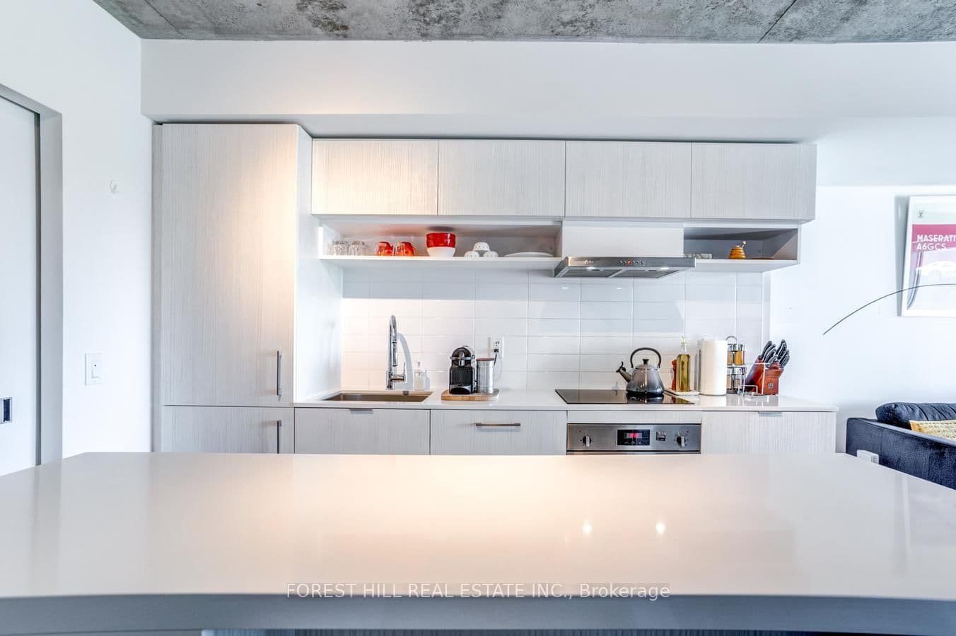 8 Hillsdale Avenue, Unit 736 thumbnail 12