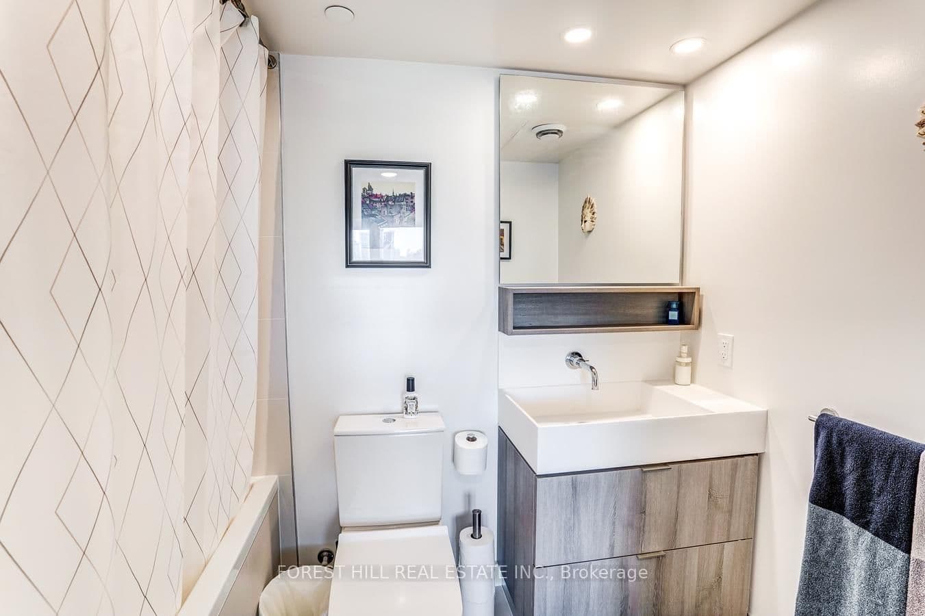 8 Hillsdale Avenue, Unit 736 thumbnail 16