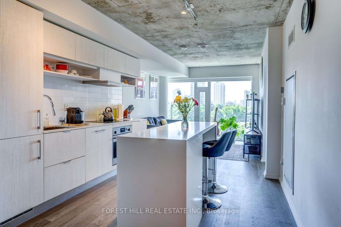 8 Hillsdale Avenue, Unit 736 thumbnail 5