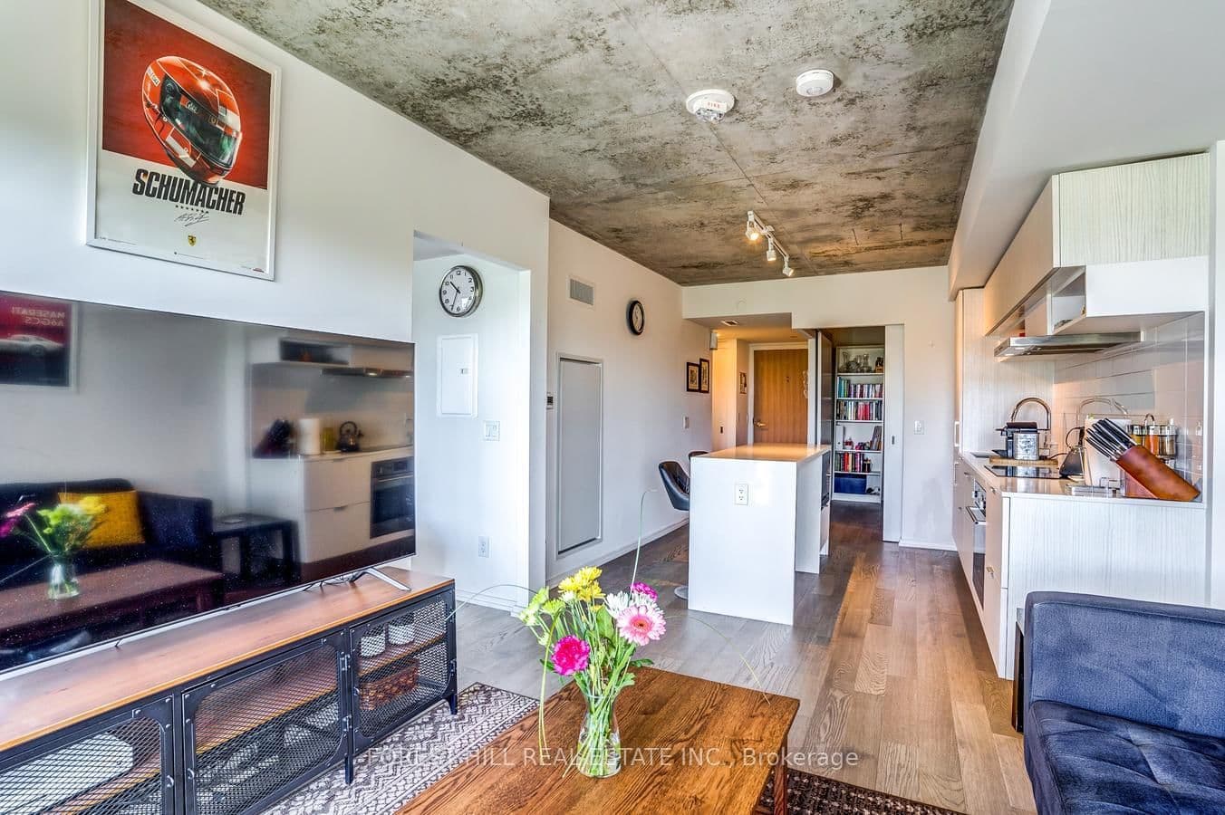 8 Hillsdale Avenue, Unit 736 thumbnail 8